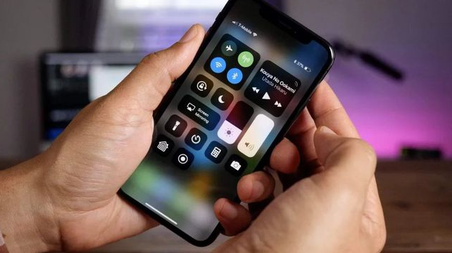 吕梁苹果手机维修分享iPhone 12信号差怎么办 